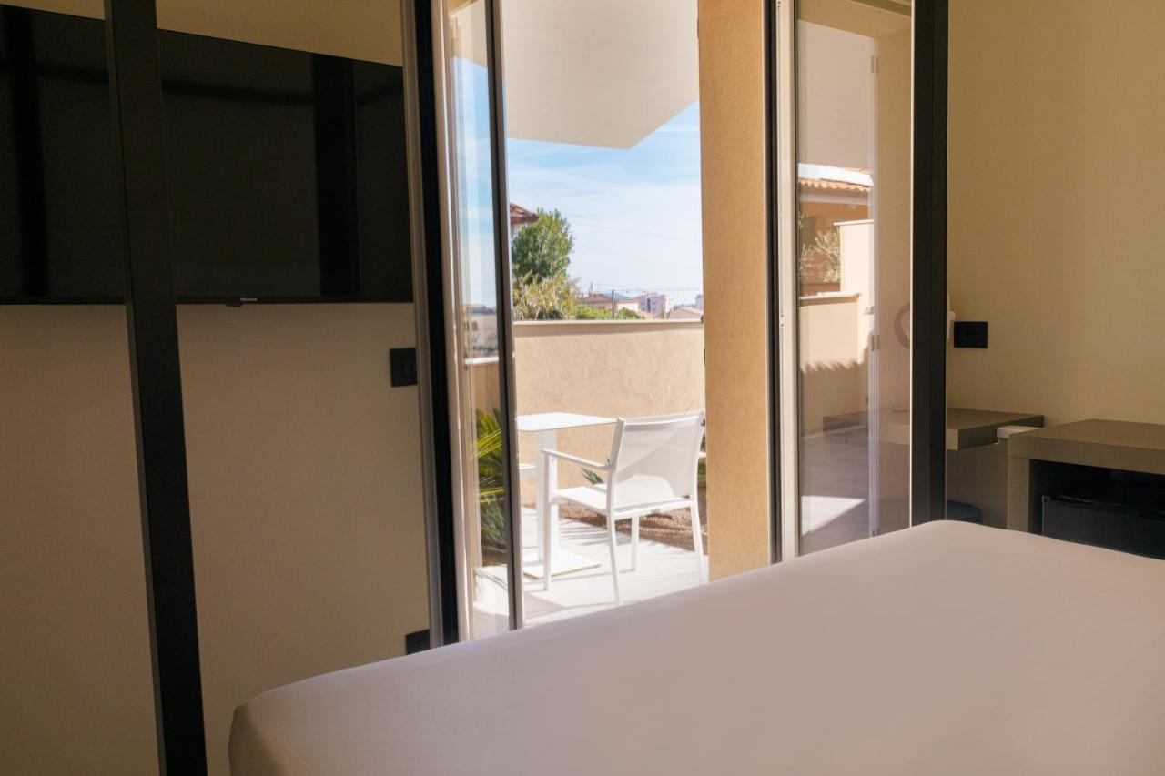 Pietra Bianca Hotel Numana Bagian luar foto