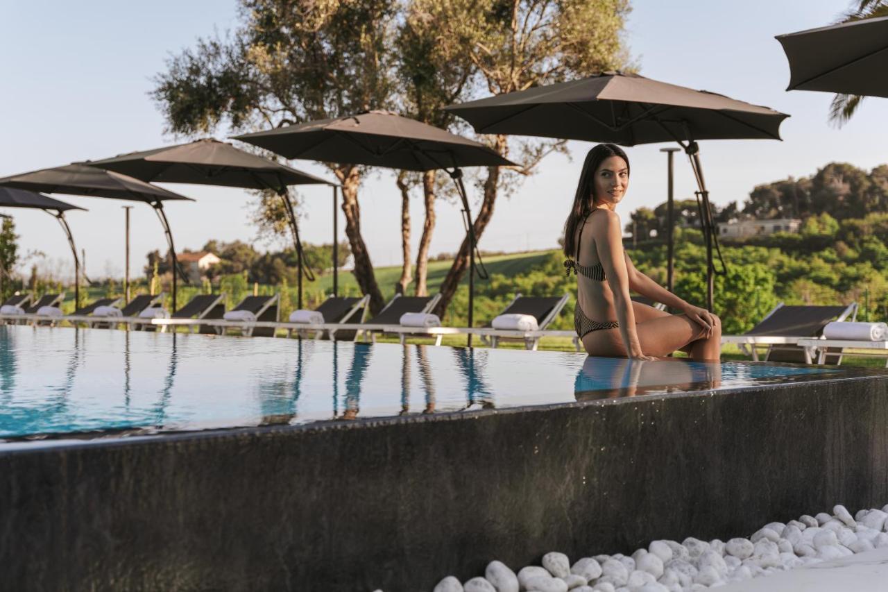 Pietra Bianca Hotel Numana Bagian luar foto
