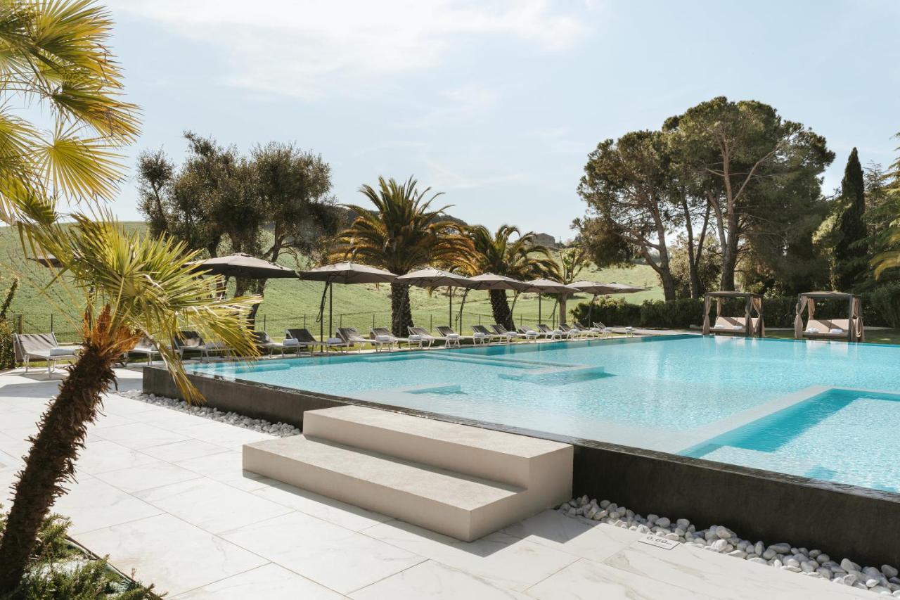 Pietra Bianca Hotel Numana Bagian luar foto