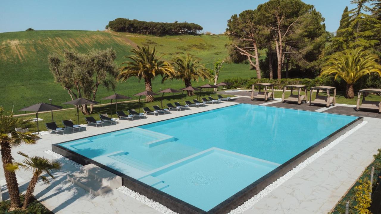 Pietra Bianca Hotel Numana Bagian luar foto